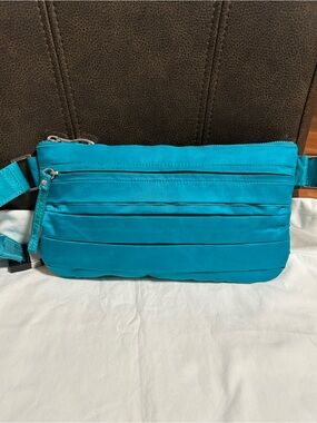 lululemon athletica 🍋 Teal Shiny Belt Bag